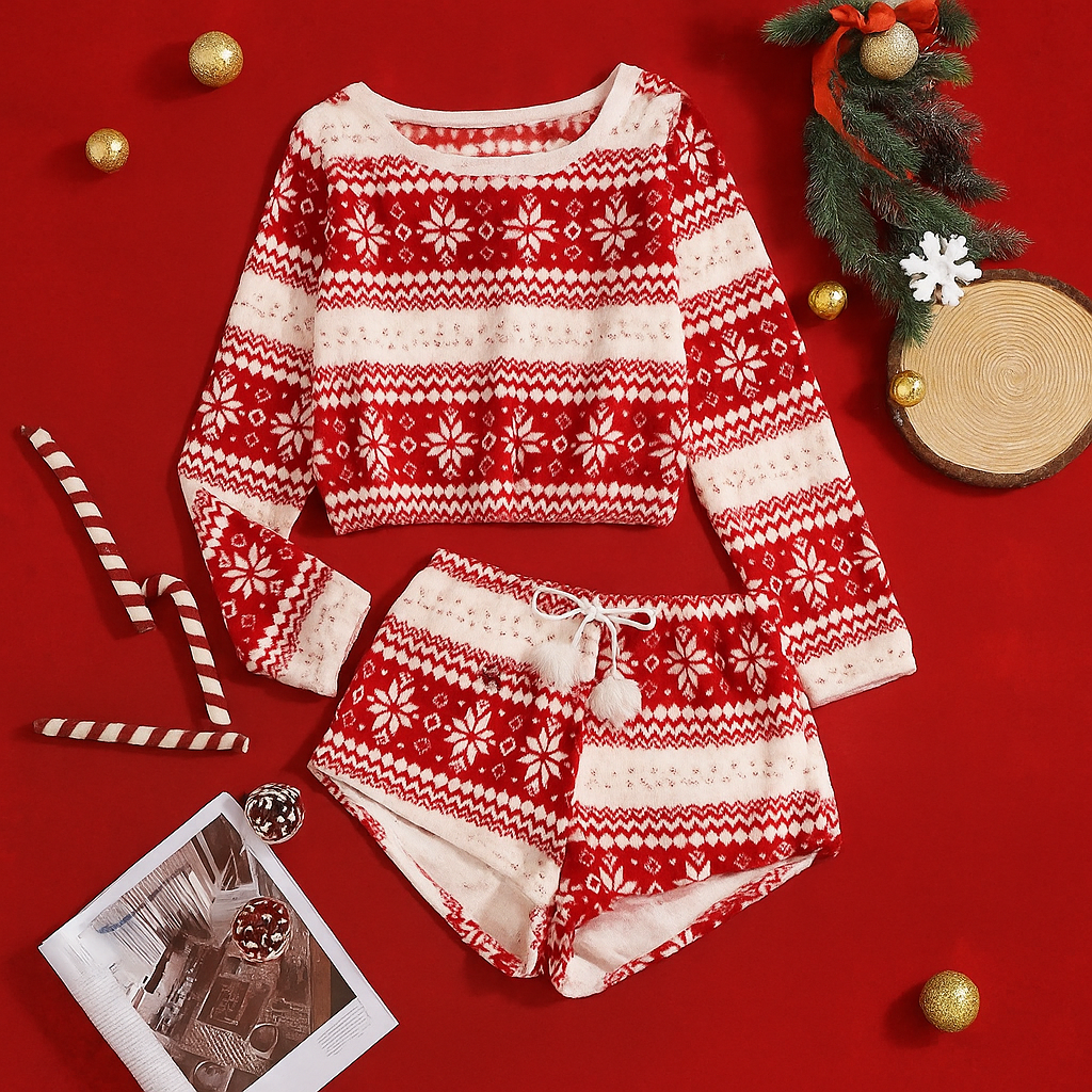 Cozy Christmas Coral Fleece Lounge Set – Long Sleeve Top & Shorts